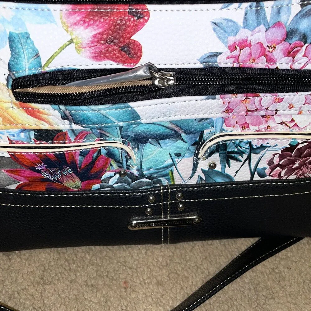 NWT $169 Leather STONE MOUNTAIN Pebbled Floral Hobo Purse